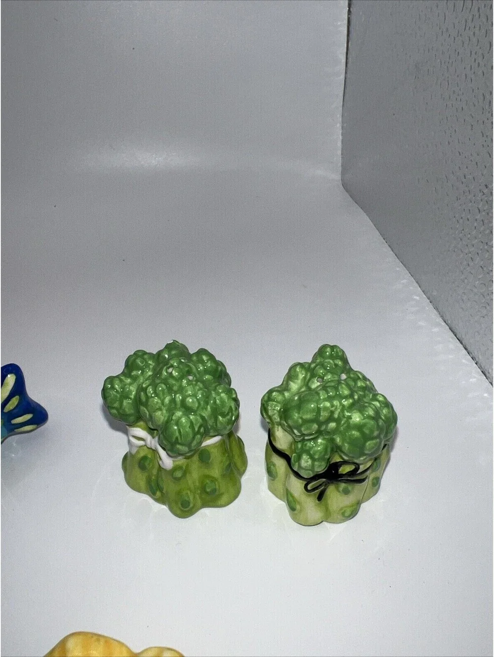 3 Sets Of Mini Salt And Pepper Shakers.